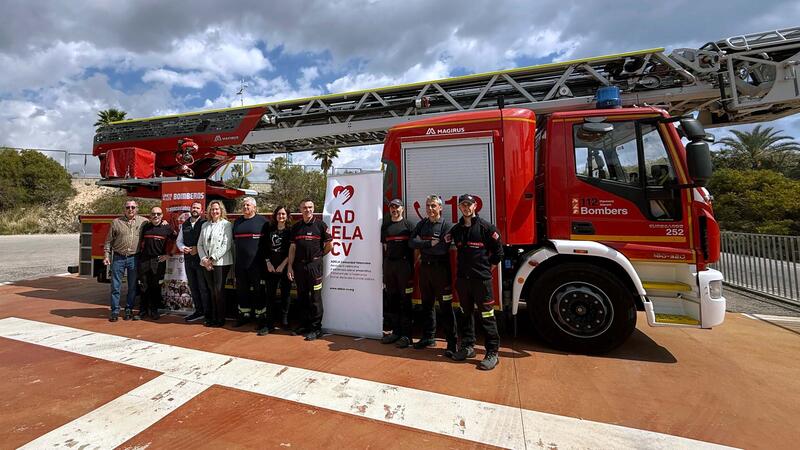 Una carrera solidaria organizada por los bomberos de Benidorm recaudará fondos para los enfermos de ELA